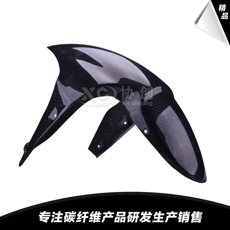 碳纖維應(yīng)用于汽車行業(yè)的優(yōu)勢具體體現(xiàn)在哪？